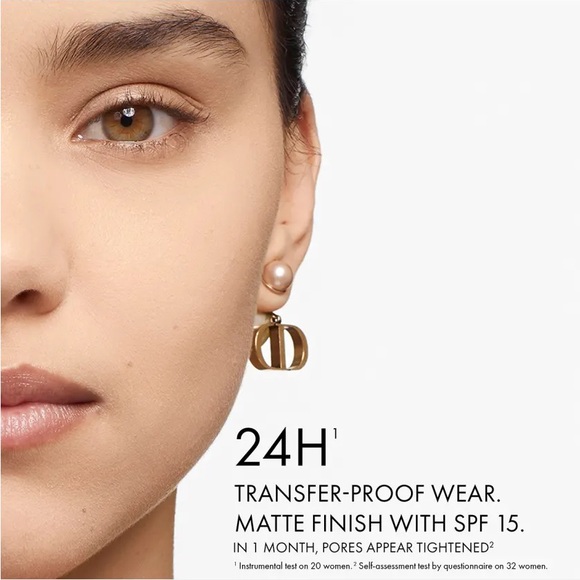 Dior Forever Matte Foundation | Shade 0N Neutral | Lightly Used & Sanitized - Picture 4 of 5